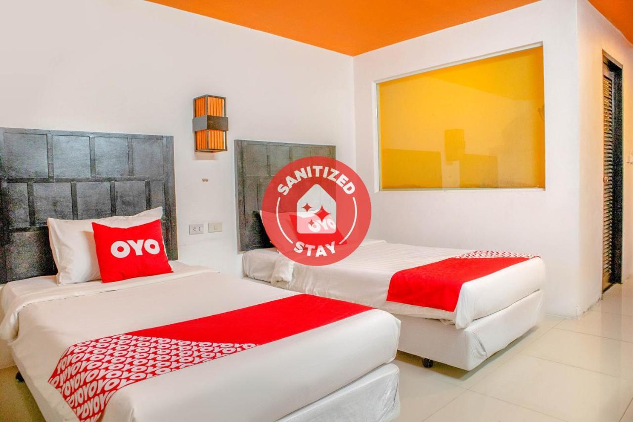 Отель Oyo 126 Patong Station House Экстерьер фото